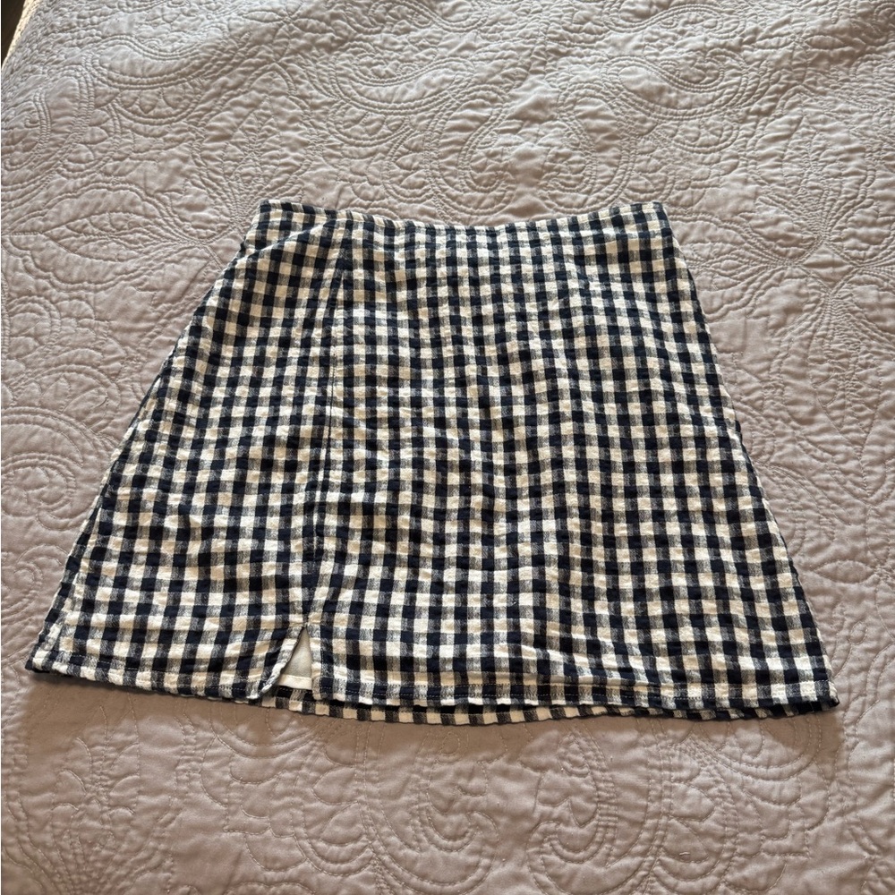 Small•American Eagle•Classic• Navy and White Gingham Skirt